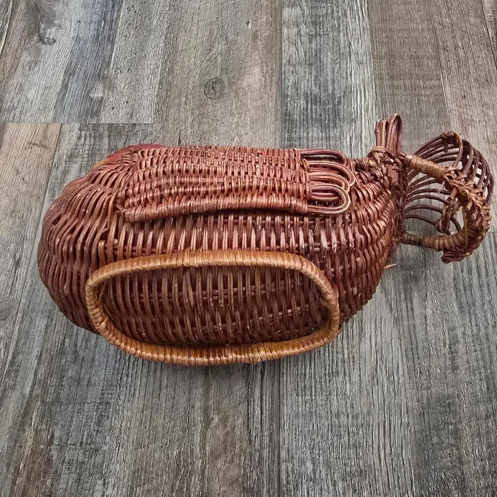 Rooster Woven Basket Wooden Comb Beak Brown Farmhouse Wicker